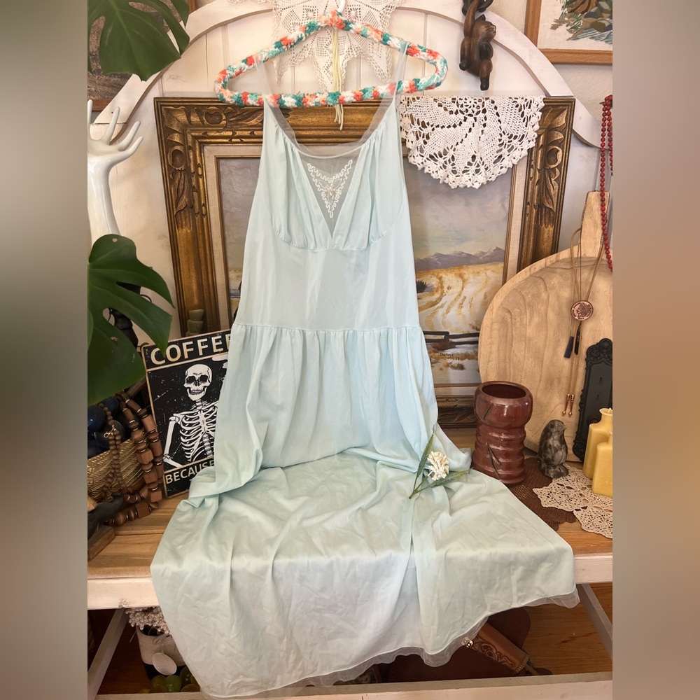 Vintage Antique 1930’s 40’s Silk And Nylon Long Slip With Faux Pearls Sky Blue